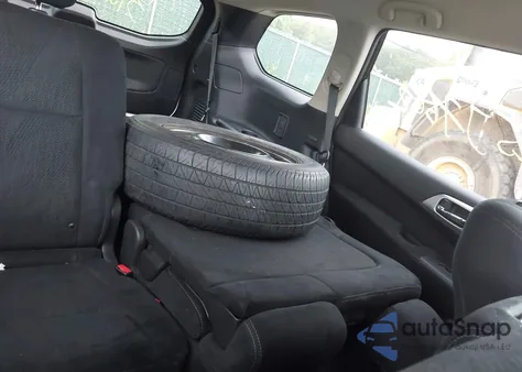 2014 Nissan Pathfinder Sv z USA, uszkodzony, nr VIN 5N1AR2MMXEC732253